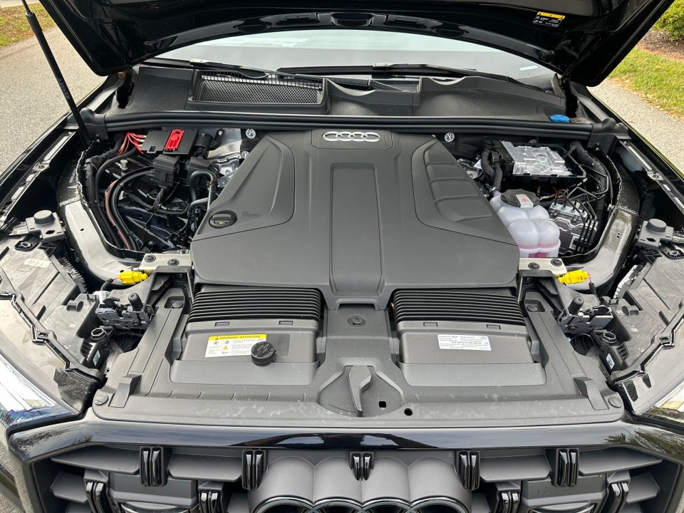 2025 Audi Q7 Premium Plus
