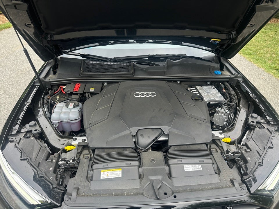2026 Audi Q7 Premium Plus TFSI quattro tiptronic