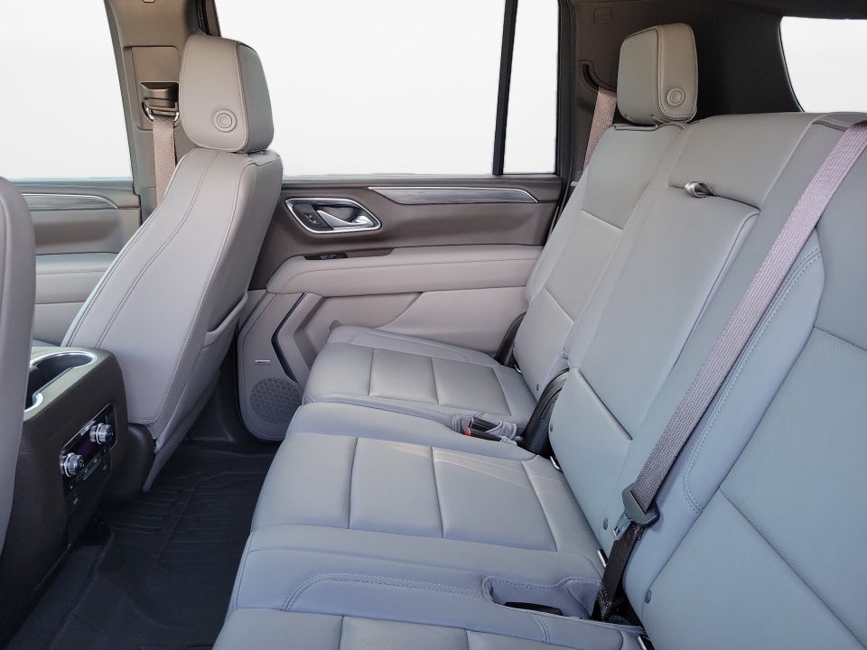 2022 GMC Yukon XL 2WD SLT