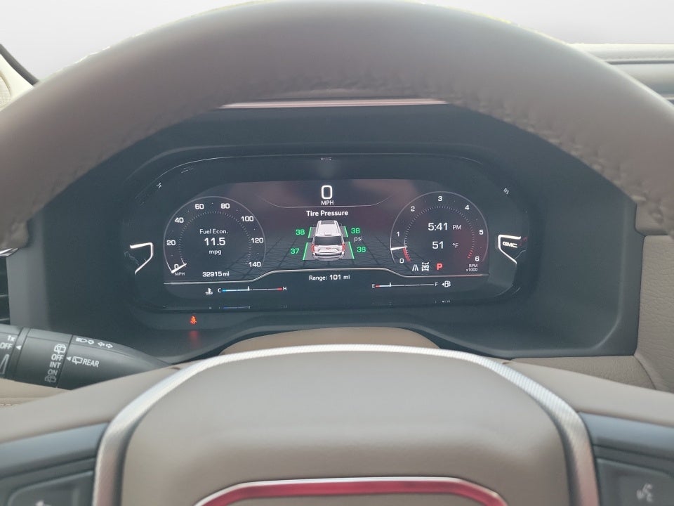 2023 GMC Yukon 4WD Denali