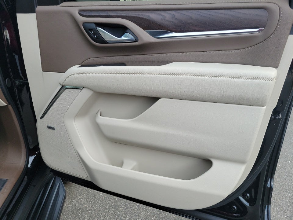 2023 GMC Yukon 4WD Denali