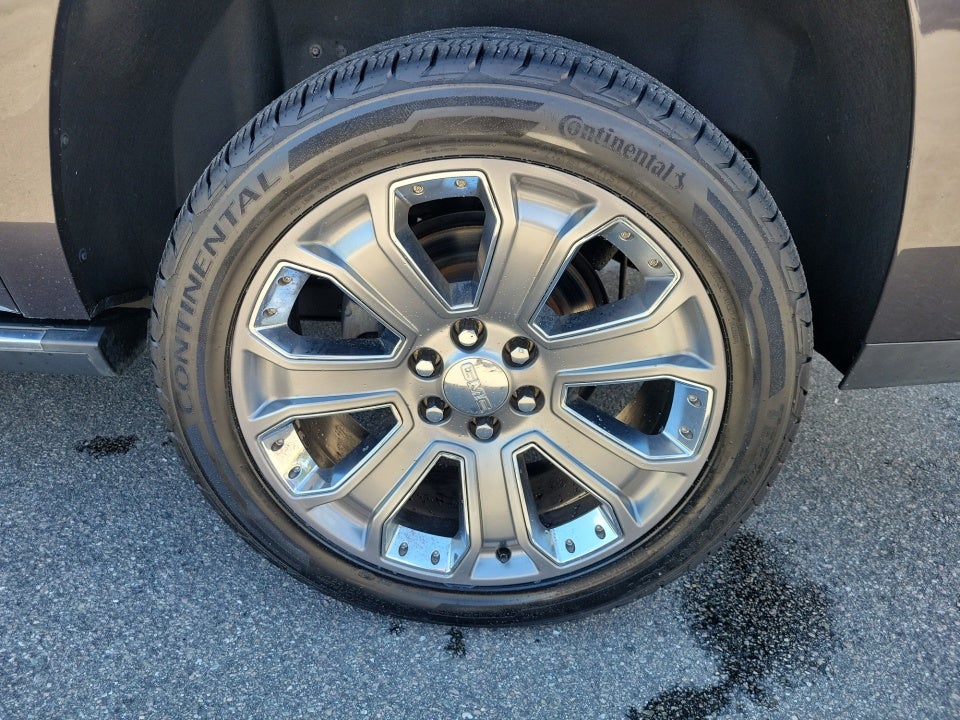 2017 GMC Yukon XL Denali