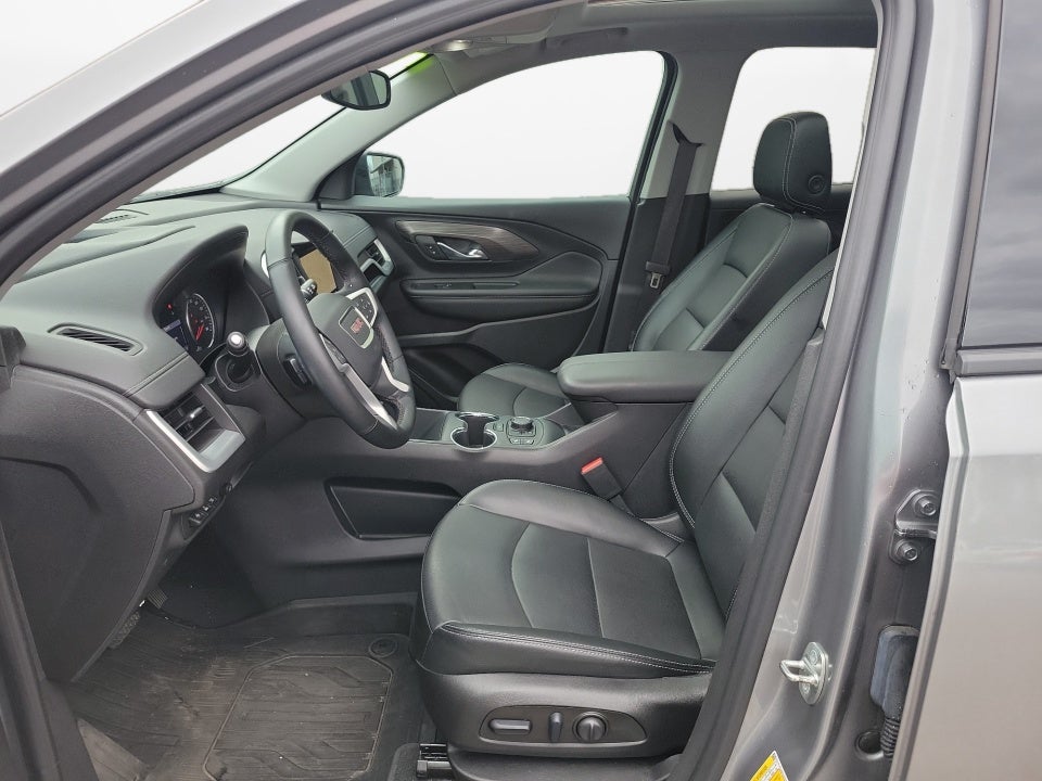 2023 GMC Terrain FWD SLT