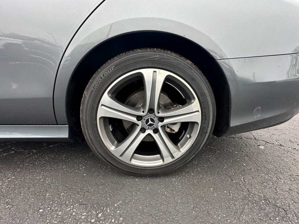 2019 Mercedes-Benz E 300 E 300