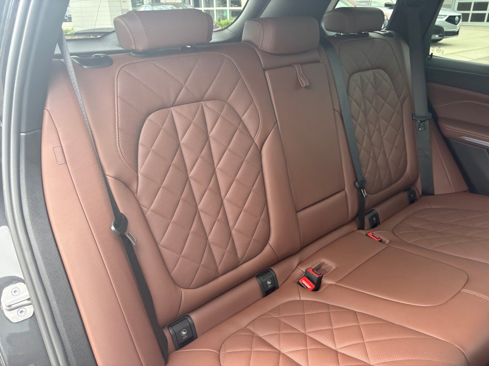 2023 BMW X5 sDrive40i