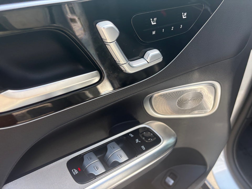 2023 Mercedes-Benz GLC 300 GLC 300