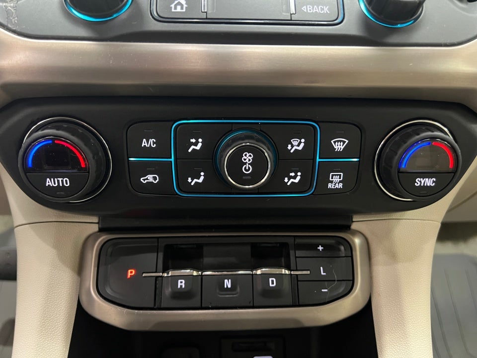 2021 GMC Acadia AWD Denali