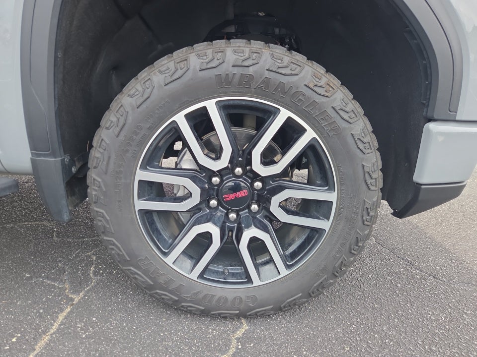2024 GMC Sierra 1500 AT4