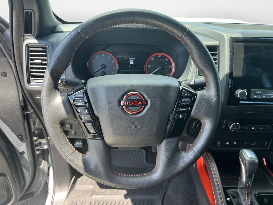 2022 Nissan Frontier Crew Cab PRO-X 4x2