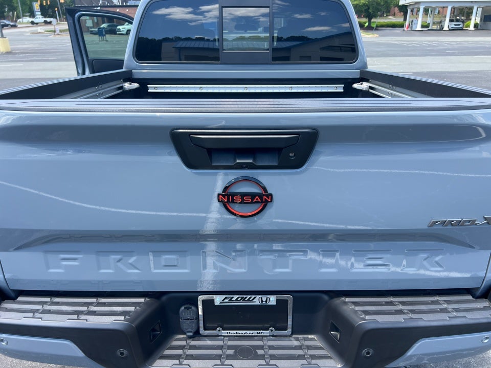 2022 Nissan Frontier Crew Cab PRO-X 4x2