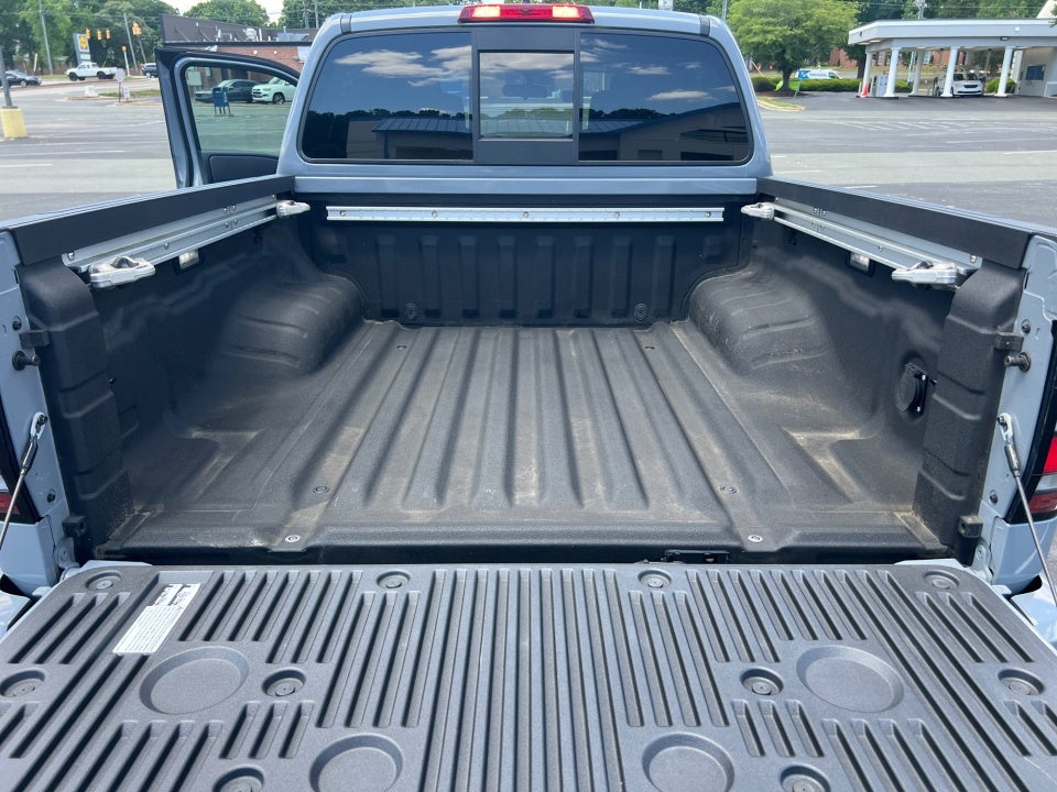2022 Nissan Frontier Crew Cab PRO-X 4x2