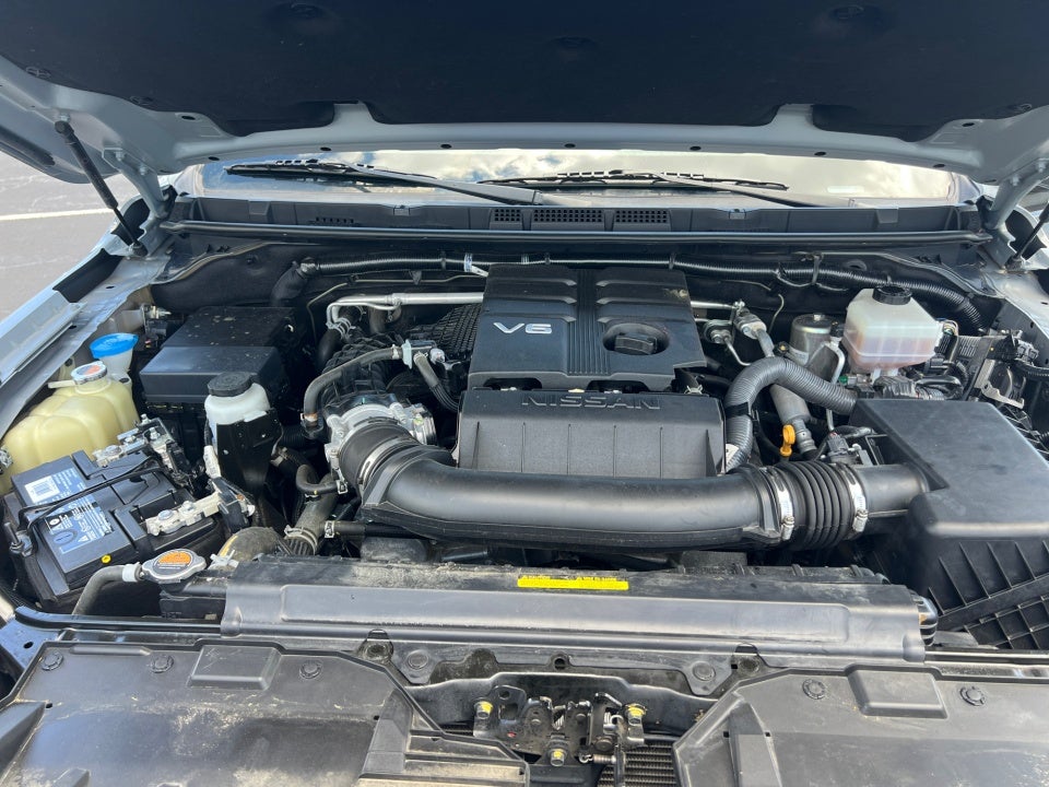 2022 Nissan Frontier Crew Cab PRO-X 4x2