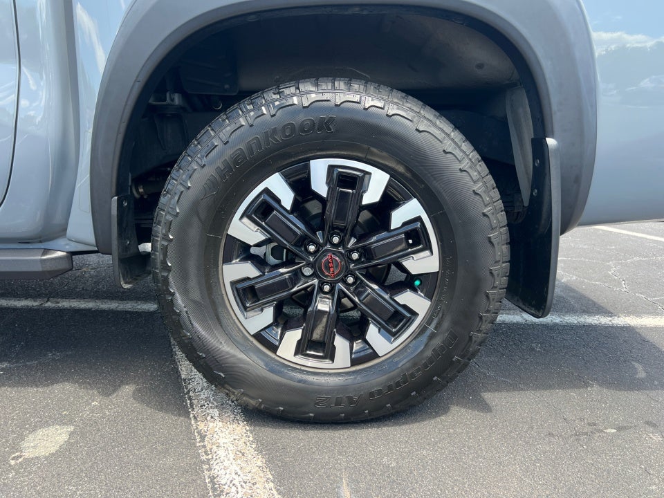 2022 Nissan Frontier Crew Cab PRO-X 4x2