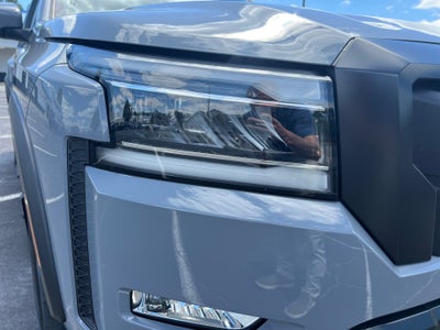2022 Nissan Frontier Crew Cab PRO-X 4x2
