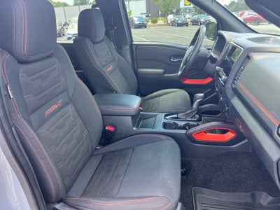 2022 Nissan Frontier Crew Cab PRO-X 4x2