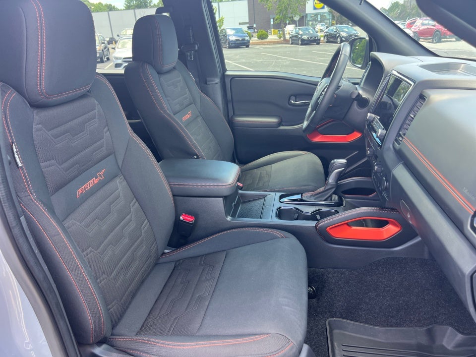 2022 Nissan Frontier Crew Cab PRO-X 4x2