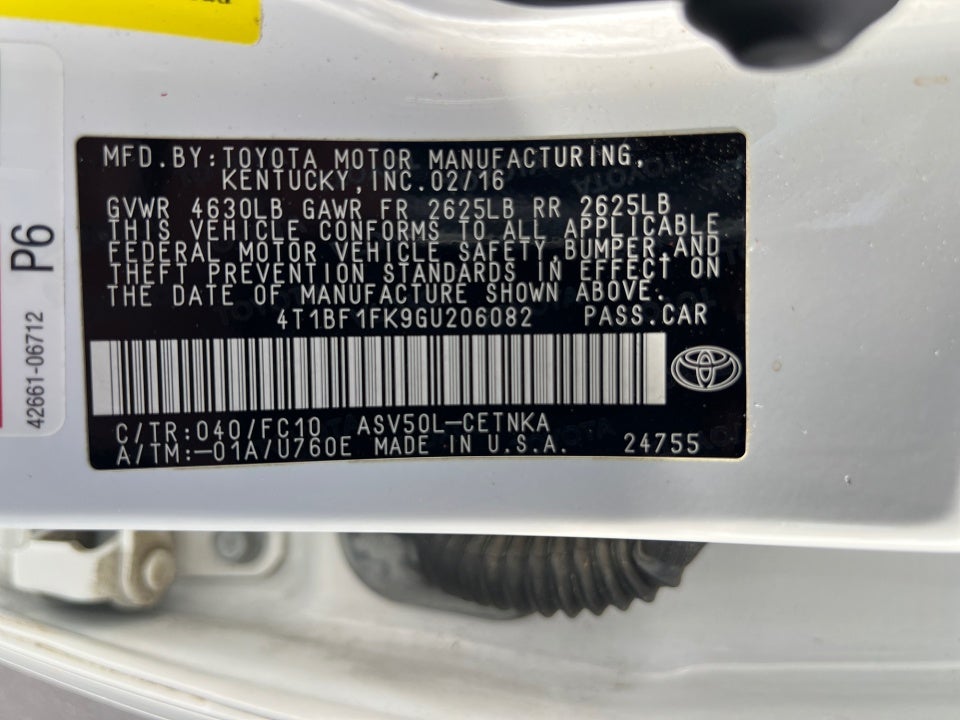 2016 Toyota Camry LE