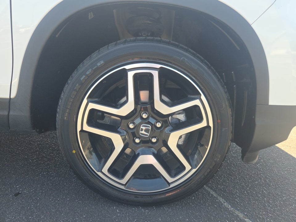 2023 Honda Passport AWD Elite