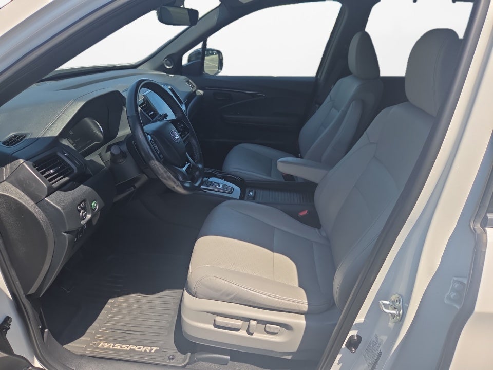 2023 Honda Passport AWD Elite