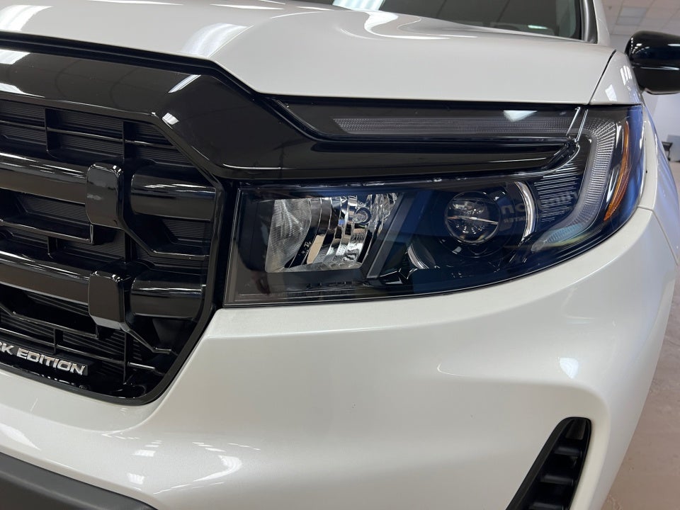 2025 Honda Ridgeline Black Edition