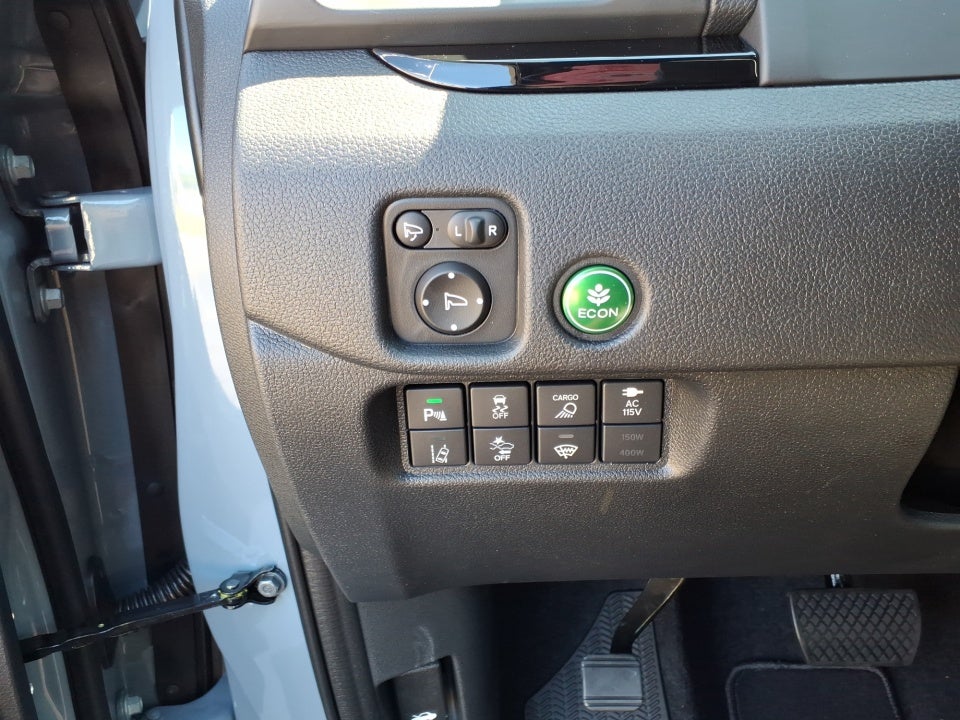 2026 Honda Ridgeline Black Edition Two-Tone