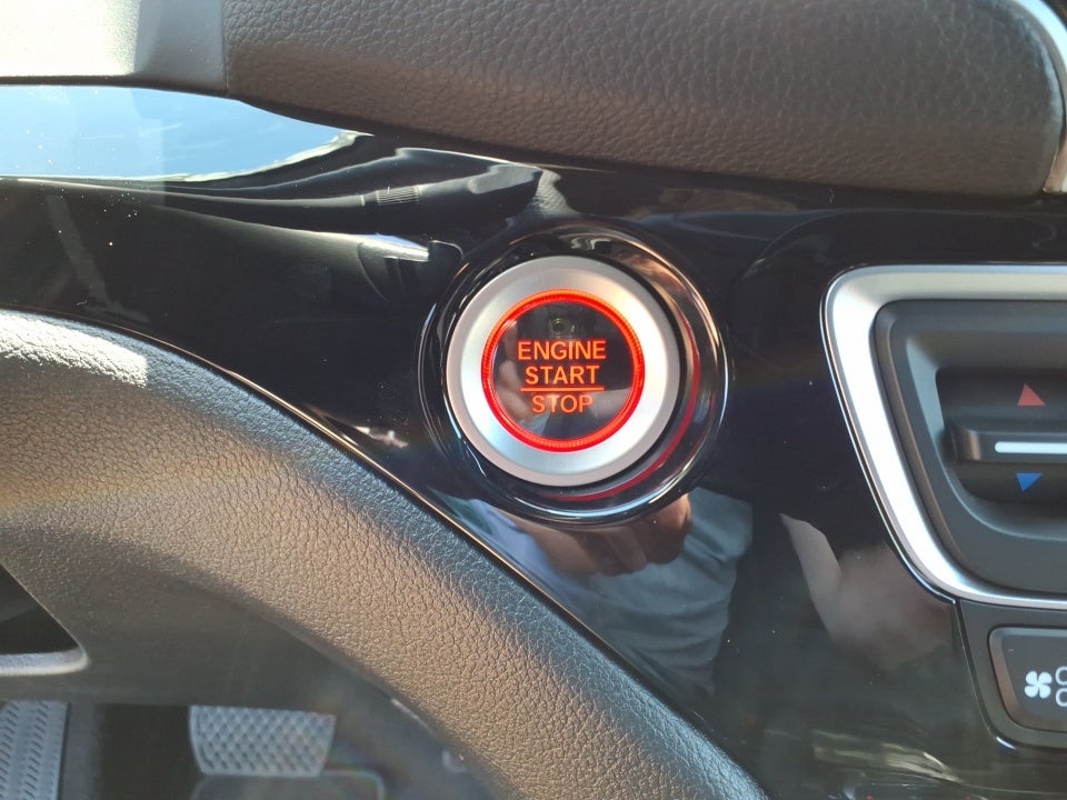 2026 Honda Ridgeline Black Edition Two-Tone