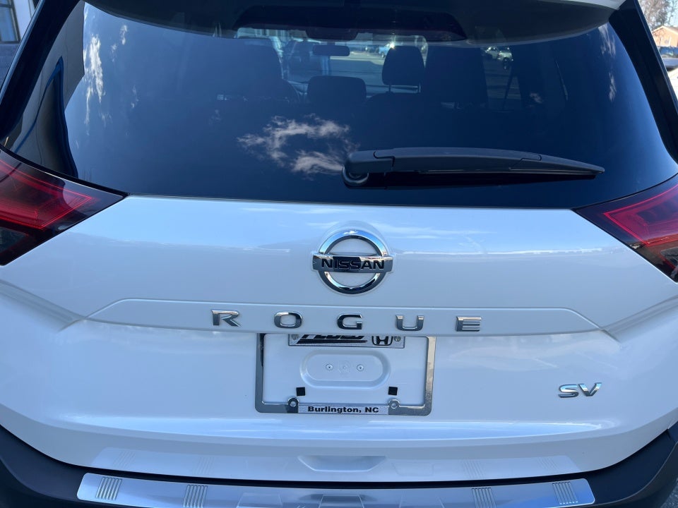 2021 Nissan Rogue SV FWD