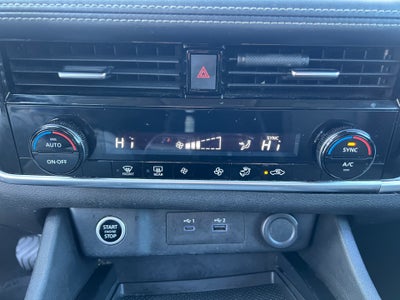 2021 Nissan Rogue SV FWD