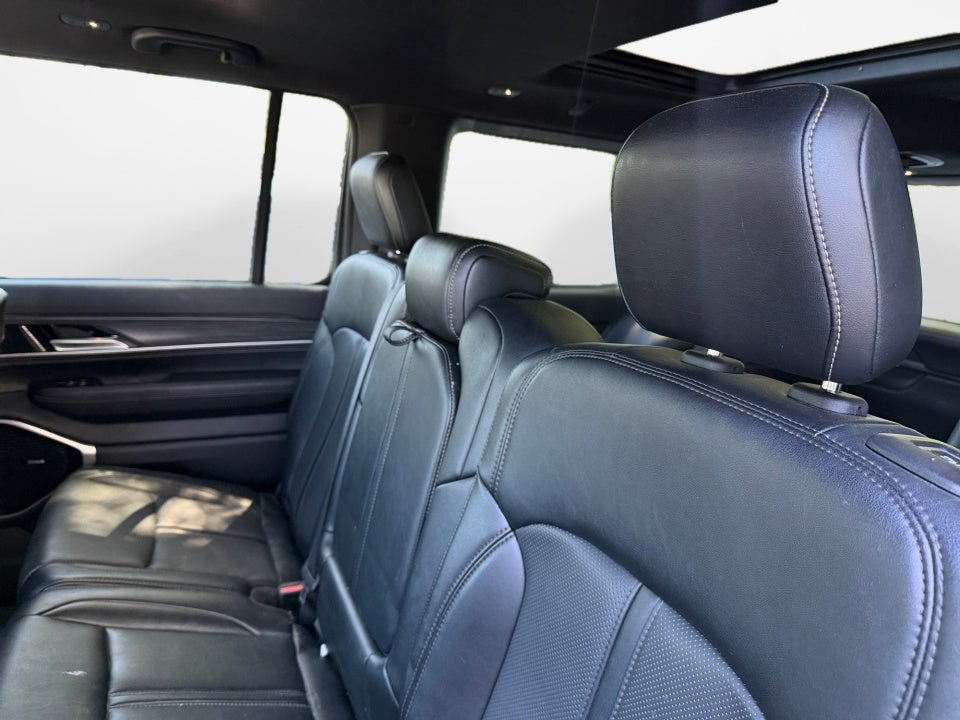 2023 Jeep Wagoneer Series III 4x4