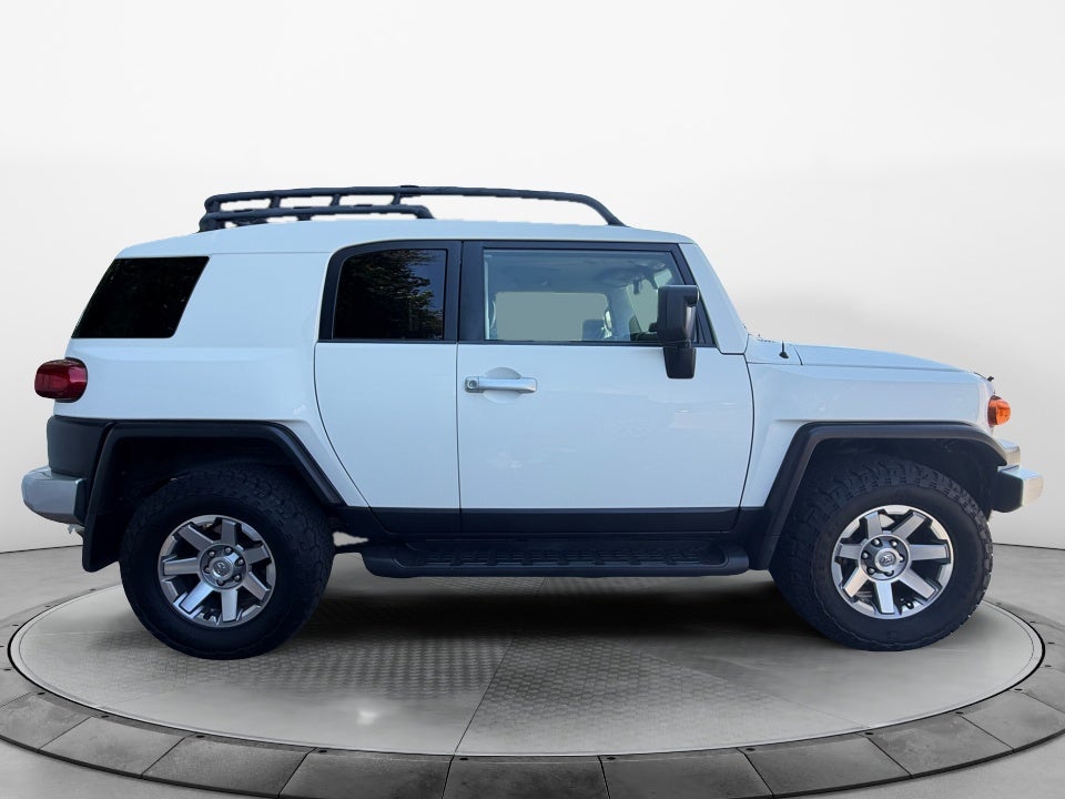 2014 Toyota FJ Cruiser Base
