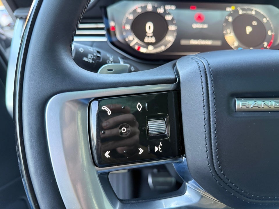 2023 Land Rover Range Rover P530 SE
