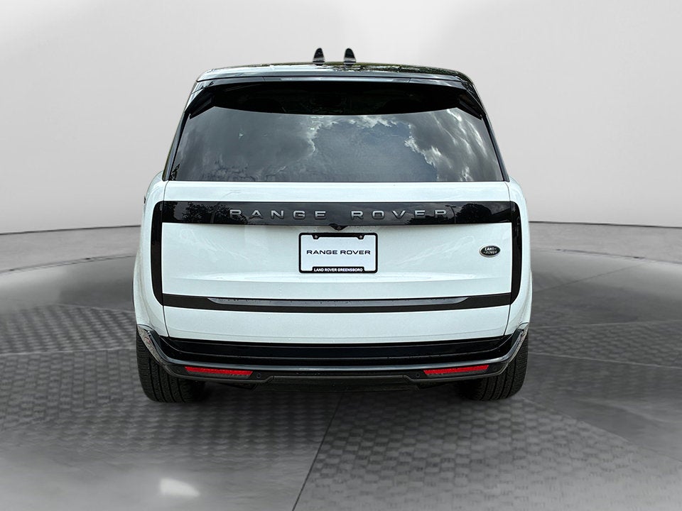 2022 Land Rover New Range Rover SE