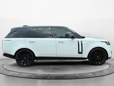 2022 Land Rover New Range Rover SE