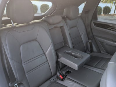 2019 Porsche Cayenne Base