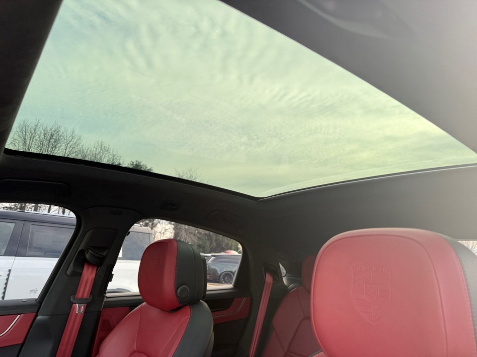 2024 Porsche Cayenne Coupe Base