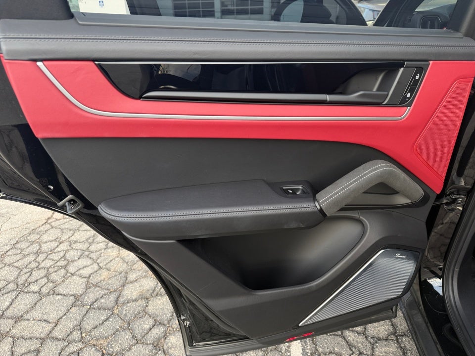 2024 Porsche Cayenne Coupe Base