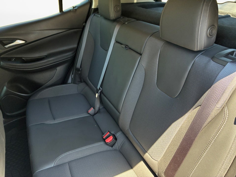 2022 Buick Encore GX FWD Select