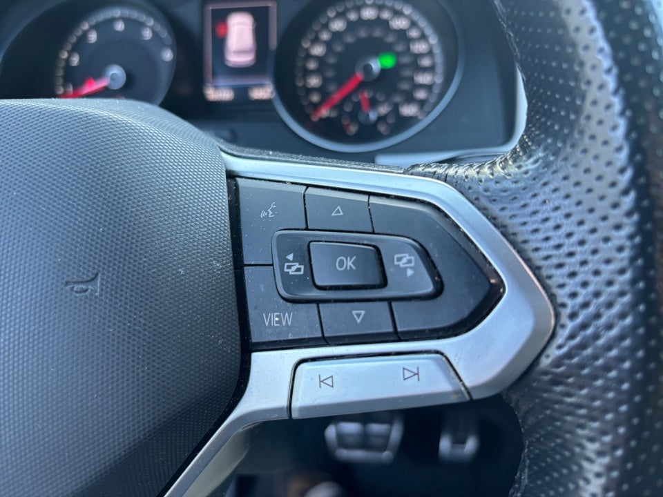 2021 Volkswagen Atlas Cross Sport 3.6L V6 SE w/Technology R-Line