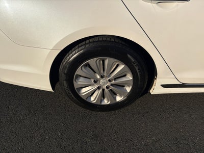 2016 Hyundai Sonata Hybrid SE