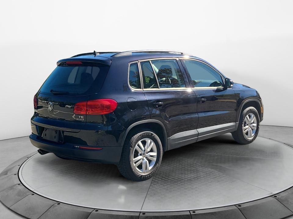 2016 Volkswagen Tiguan S