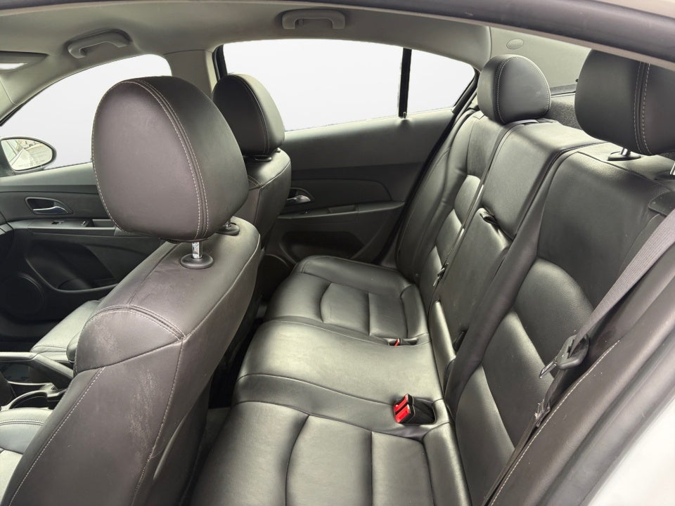 2015 Chevrolet Cruze 2LT Auto