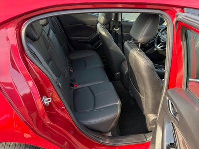 2018 Mazda Mazda3 Touring