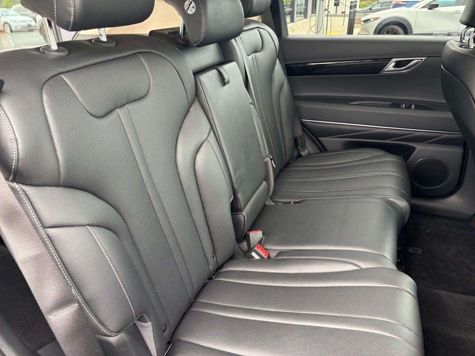 2025 Genesis GV80 2.5T Standard AWD