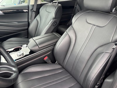 2025 Genesis GV80 2.5T Standard AWD