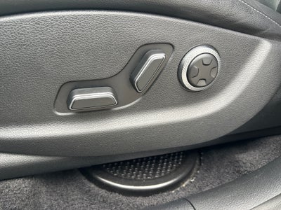 2025 Genesis GV80 2.5T Standard AWD