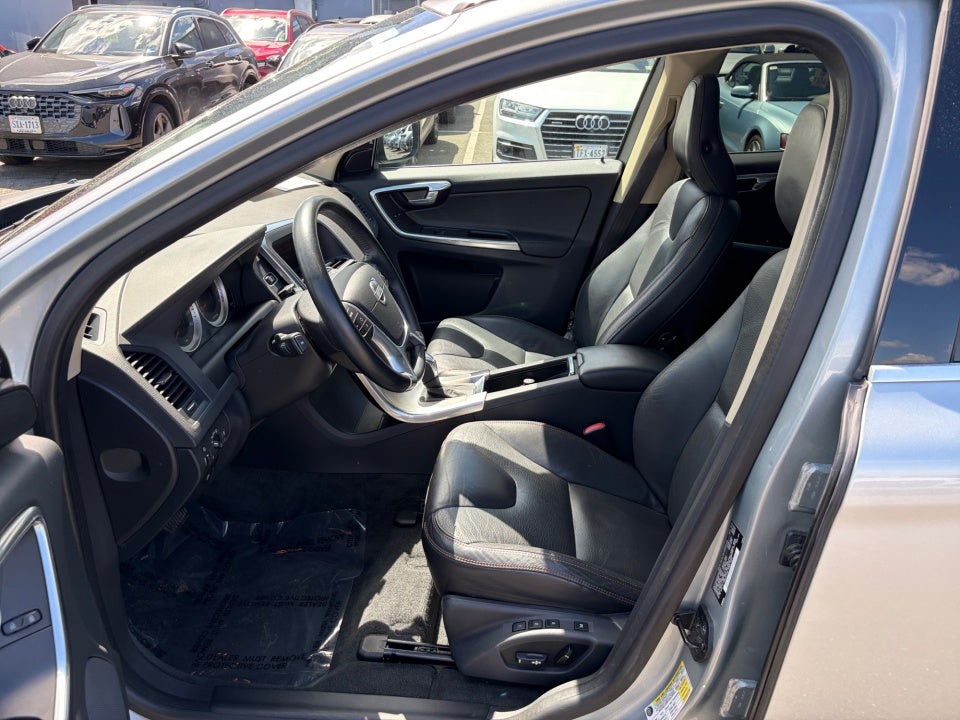 2013 Volvo XC60 3.2 Premier