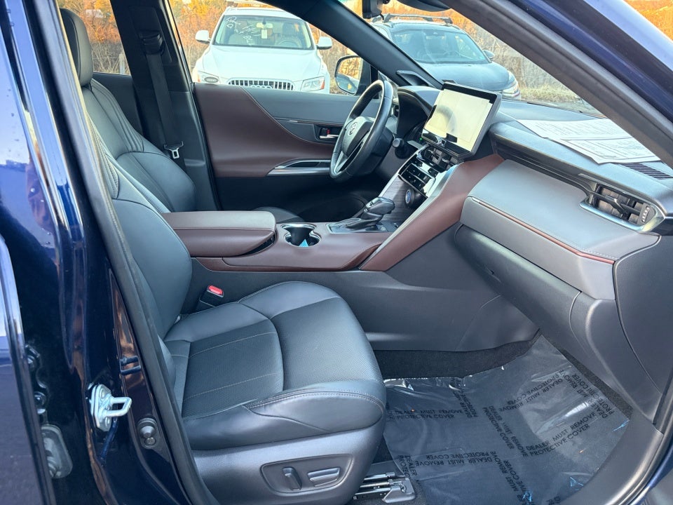 2022 Toyota Venza Limited