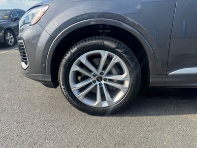 2025 Audi Q7 Premium 45 TFSI quattro Tiptronic