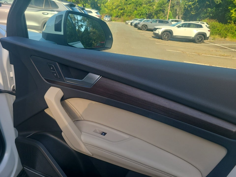 2024 Audi Q5 S line Prestige