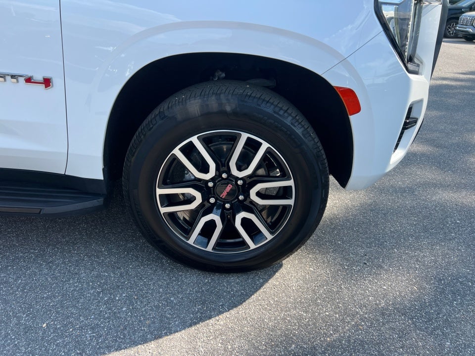 2023 GMC Yukon 4WD AT4